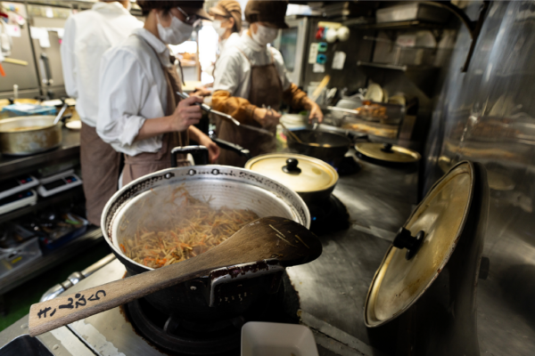 そら野の手作りのお惣菜たち